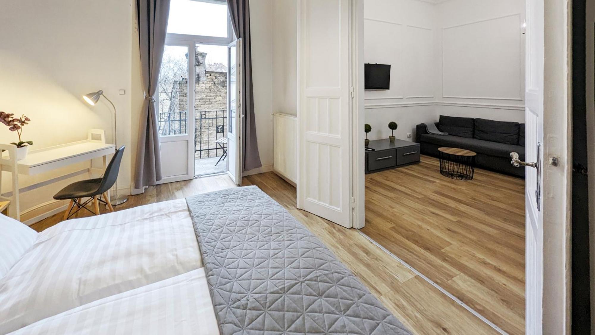 3 Room Apartment In The Beautiful Street 부다페스트 외부 사진