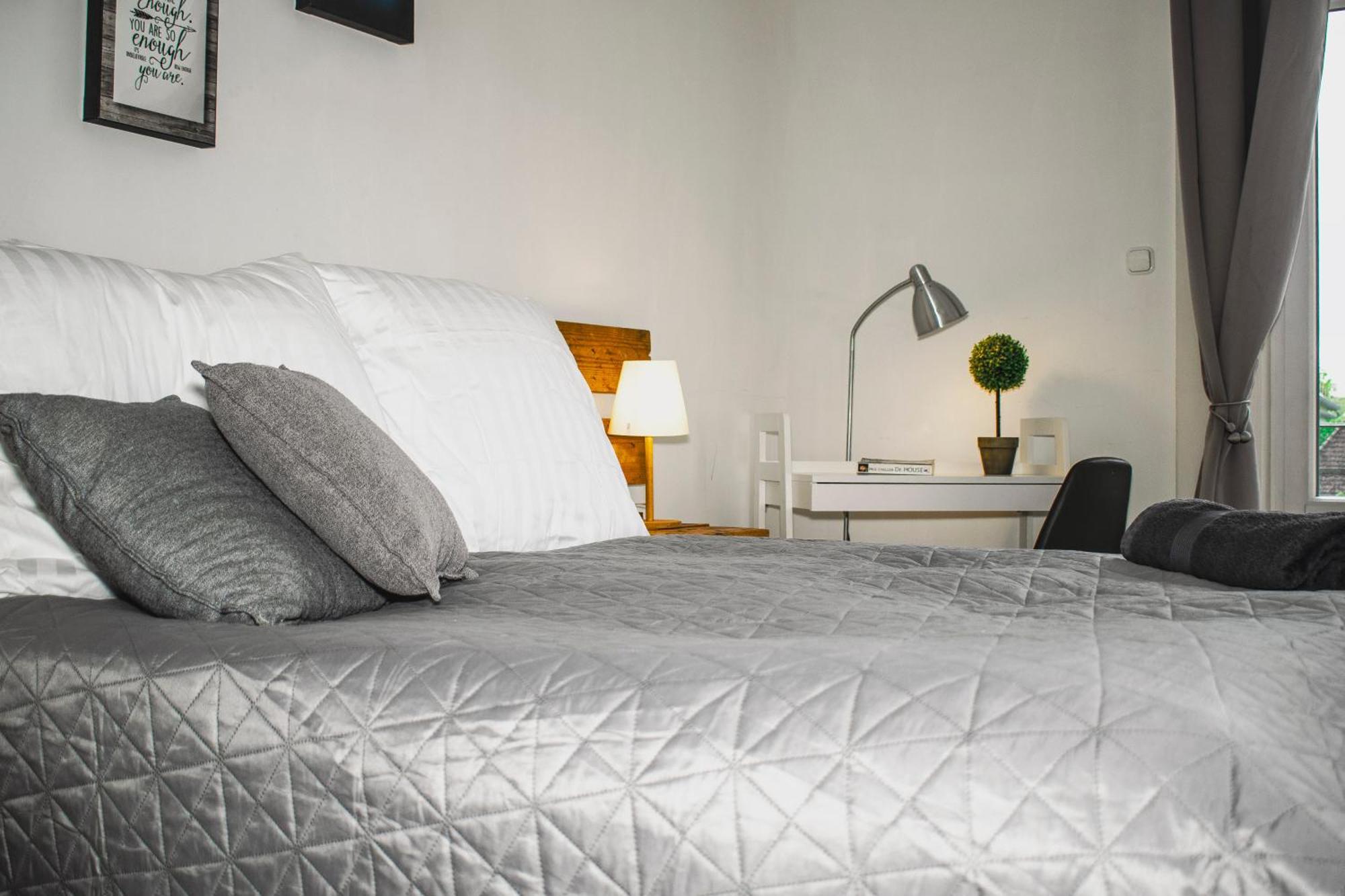 3 Room Apartment In The Beautiful Street 부다페스트 외부 사진